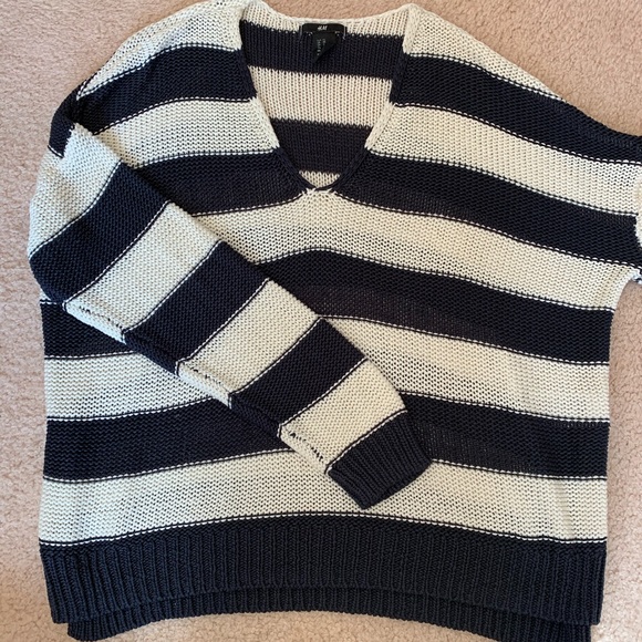 H&M V-neck Striped Sweater